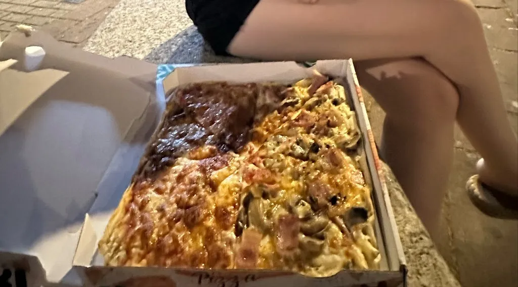 C XW_Pizzeria Milton Arenas de San Pedro_Arenas de San Pedro_review