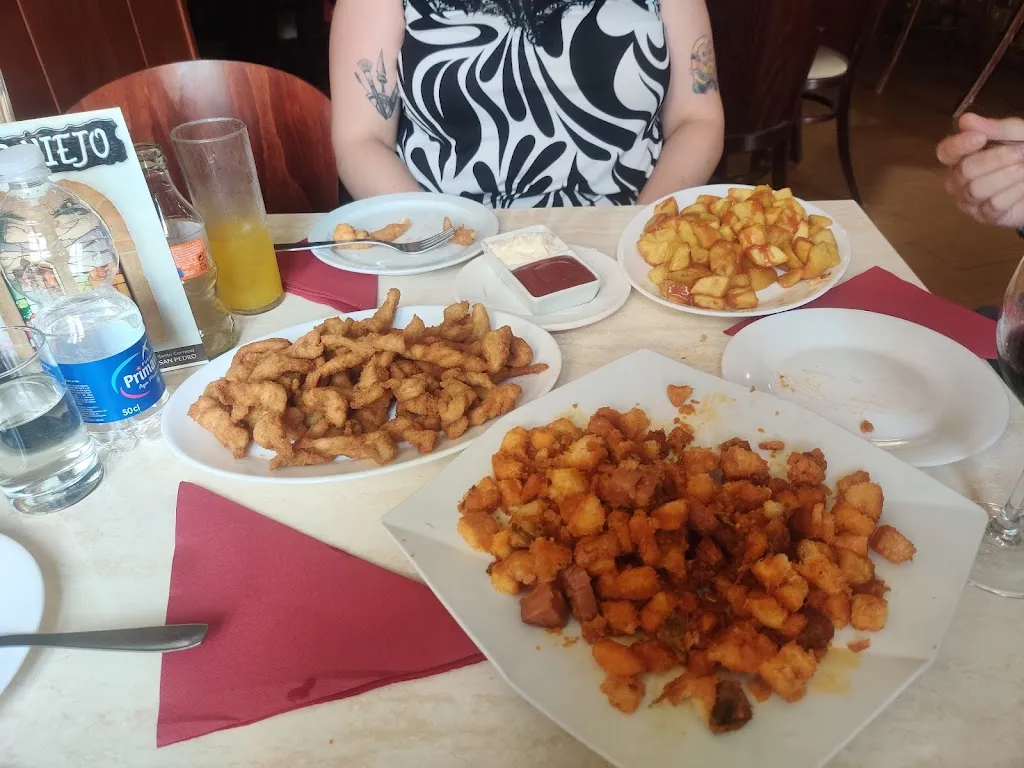 Rubén Katins Durán_El Bar Viejo_Arenas de San Pedro_review