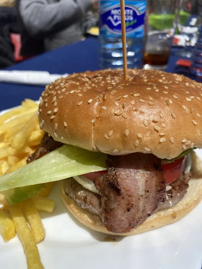 Raquel Dominguez Morales_Bar Corrales_Bonilla de la Sierra_review