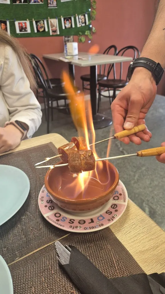 Balázs Göntér_Scarface Ávila_Aveinte_review