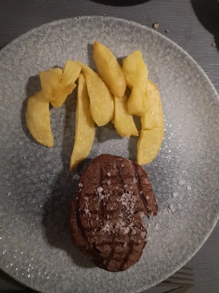 Alfredo Cesarano_LAREPERA_Aveinte_review