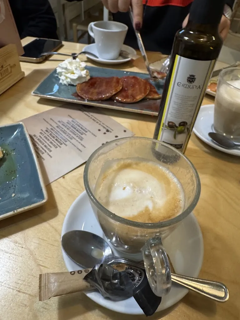 La Manon Boulangerie & Bistro_Mañón_slider_image_3