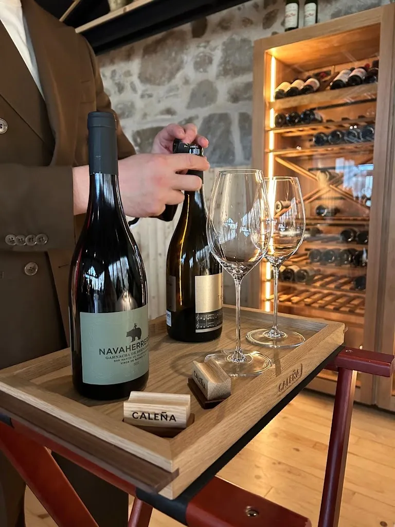 Caleña Restaurante_Aveinte_slider_image_1