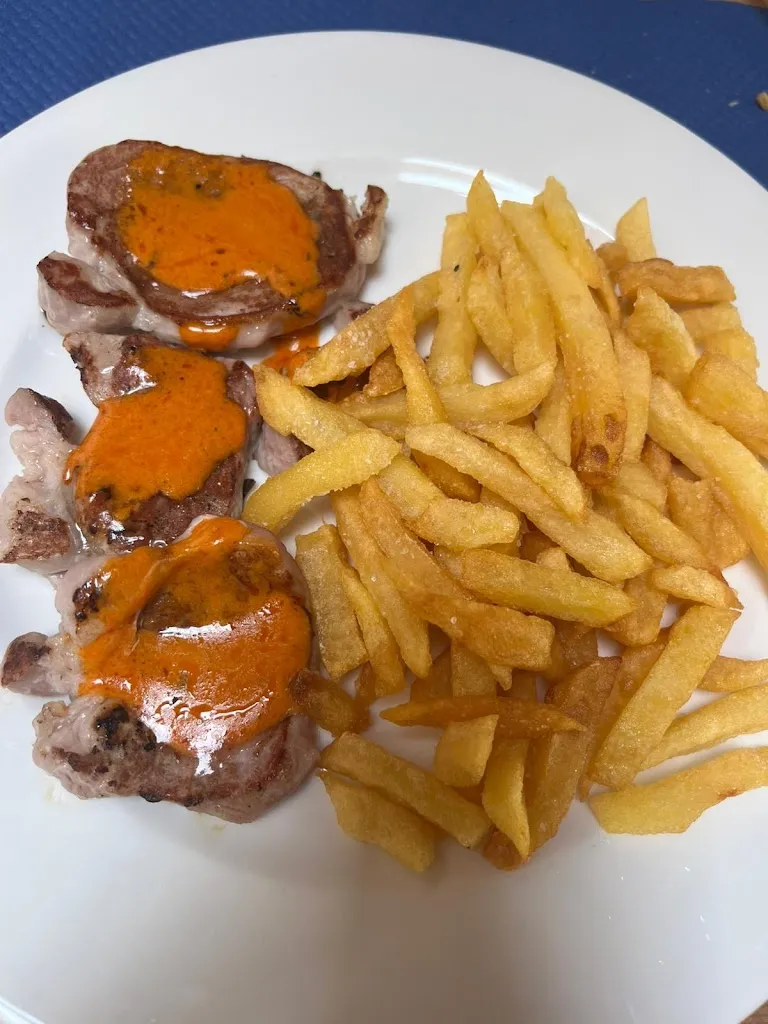 A AM_Reyes Catolicos_Aveinte_recensione