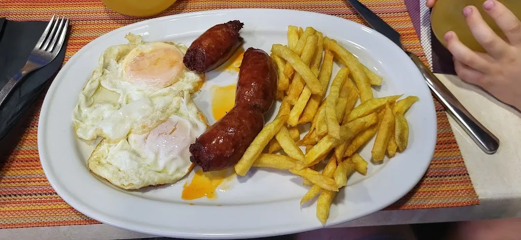 Chris Clark_Restaurante Toky Eder_Aveinte_review