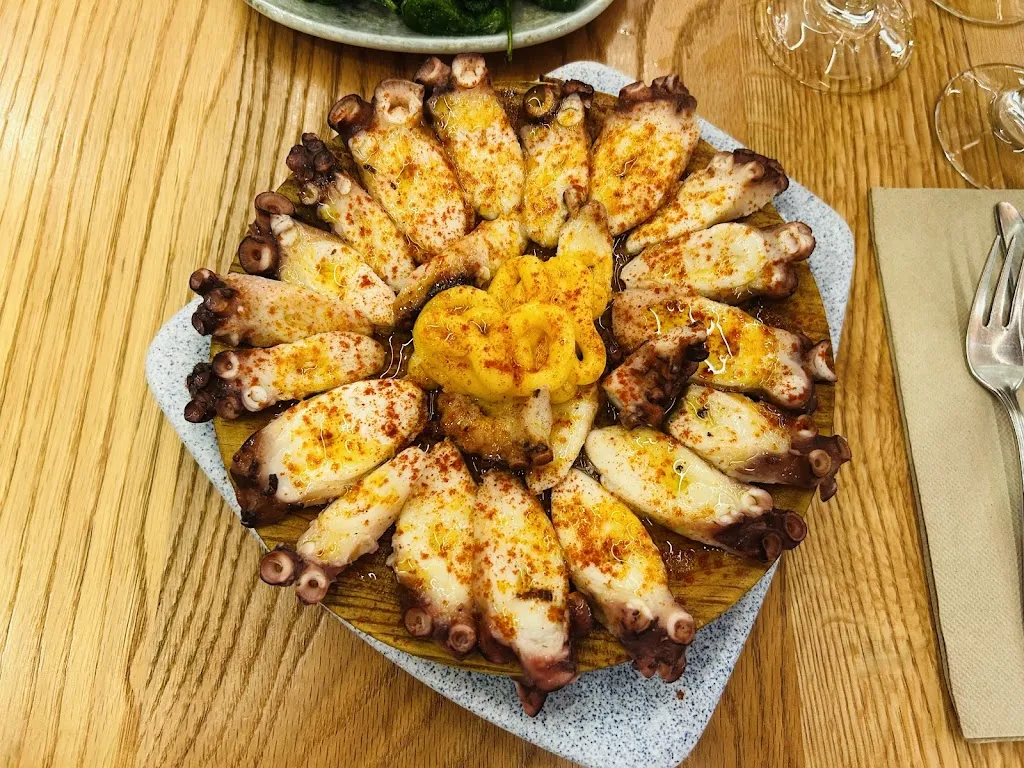 Las Bravas_Brabos_slider_image_3