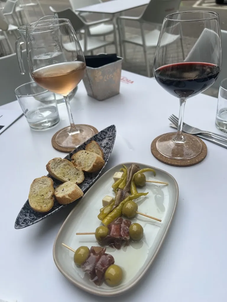 Masha Boone_Muñeca Brava_Laracha A_review