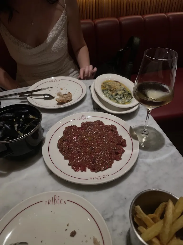 Valeria Antonova_Tribeca Bistro_Brabos_review