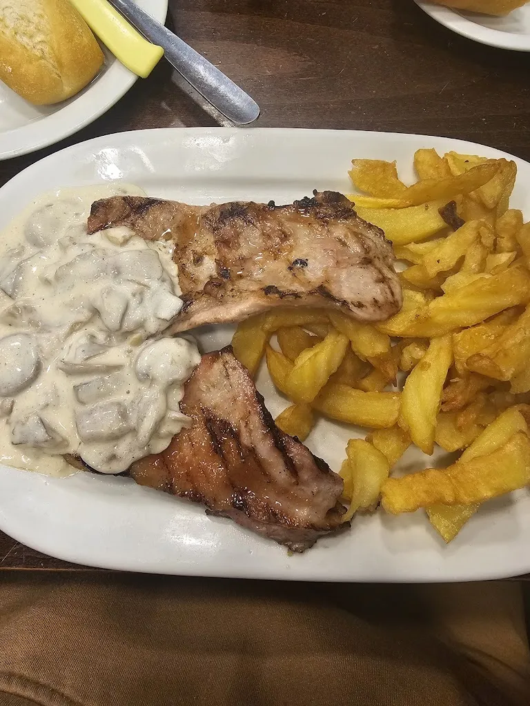 Ximena Padilla_Restaurante Las Aguilas_Casillas_review