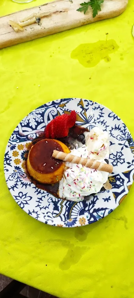 Estrella Rodriguez_Bar El Cale_Carrera La_review