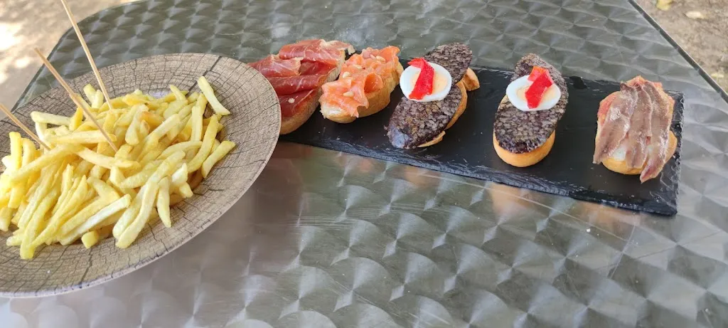 Menu_Las Pasaderas Chiringuito_Carrera La_image_7