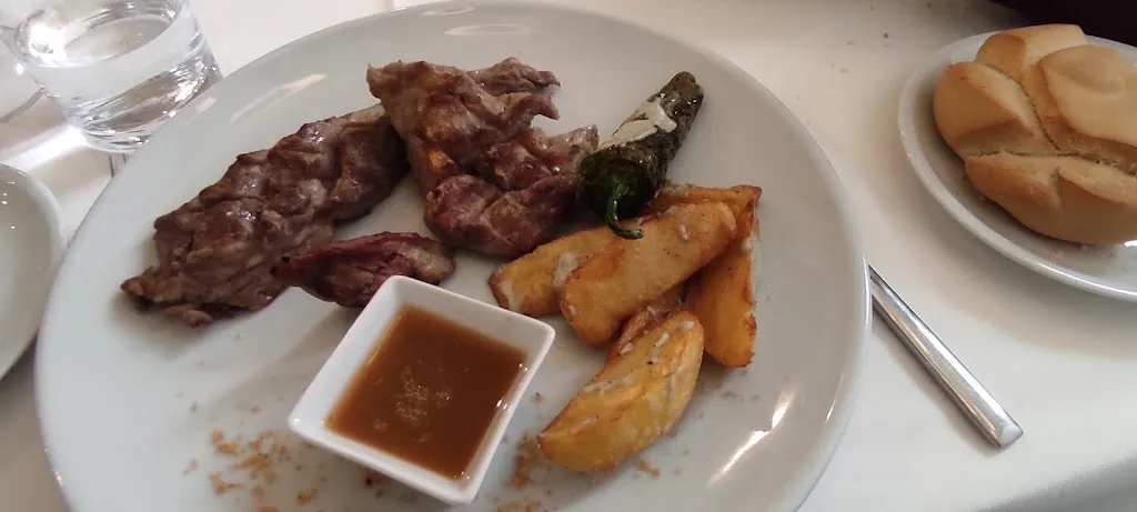 David VC_Meson La Candela_Carrera La_review