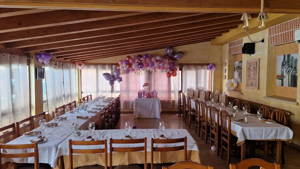 RESTAURANTE LA ABADÍA_Burgohondo_slider_image_1