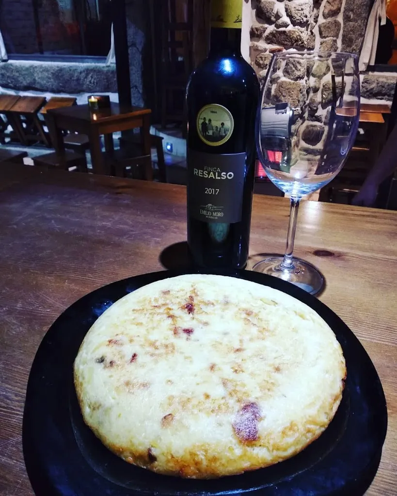 Menü_Bar restaurante BLANCO Y NEGRO desde 1990_Burgohondo_Bild_8