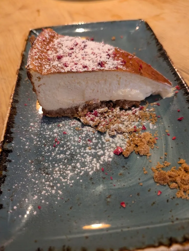 Loredana Dragan_Oven Mozzarella Atocha | Restaurante Italiano Madrid_Laracha A_review