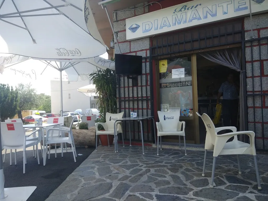 Bar DIAMANTE. restaurant in Casavieja