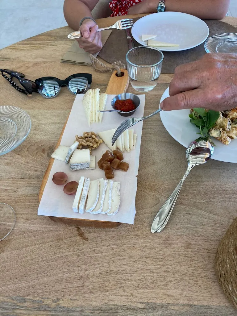 Menu_Restaurante y Bodega Huellas del Tiétar_Castellanos de Zapardiel_image_6