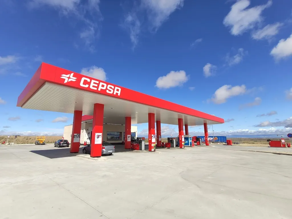 ÁREA DE SERVICIO MUÑOGRANDE restaurant in Collado de Contreras