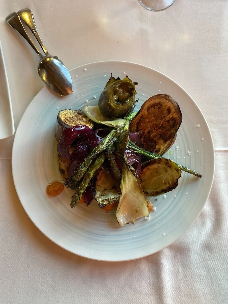 Subrat Nath_Restaurante El Gallinero_Collado del Mirón_review