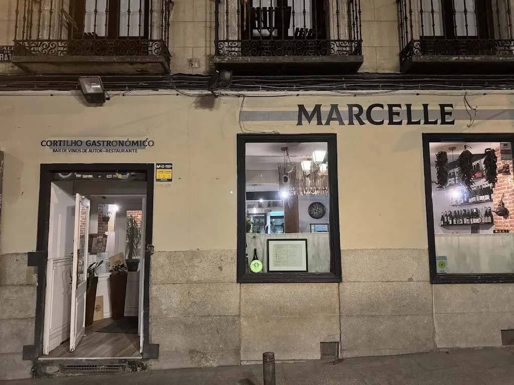 MARCELLE restaurant in Crespos