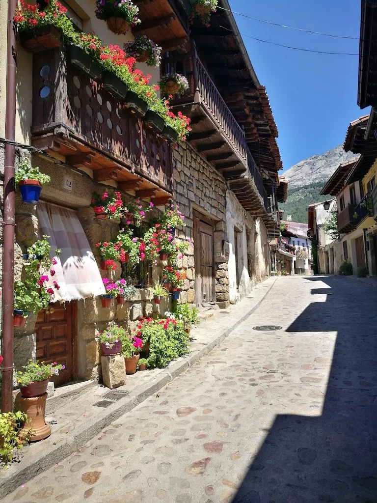 El Portazgo Chef, fotógrafo aficionado_Cuevas del Valle_slider_image_1