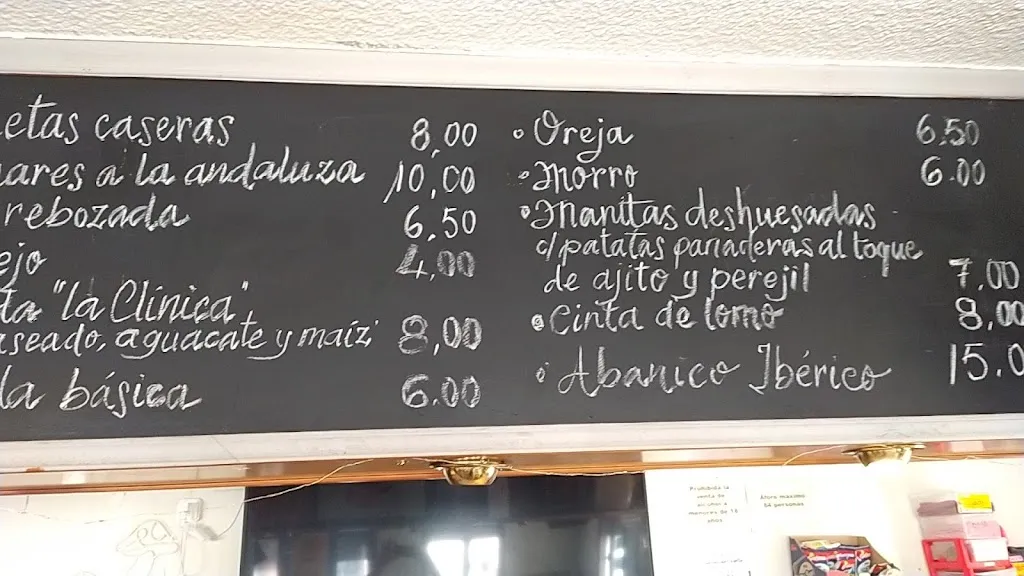 Menu_BAR LA CLINICA_Cuevas del Valle_image_4