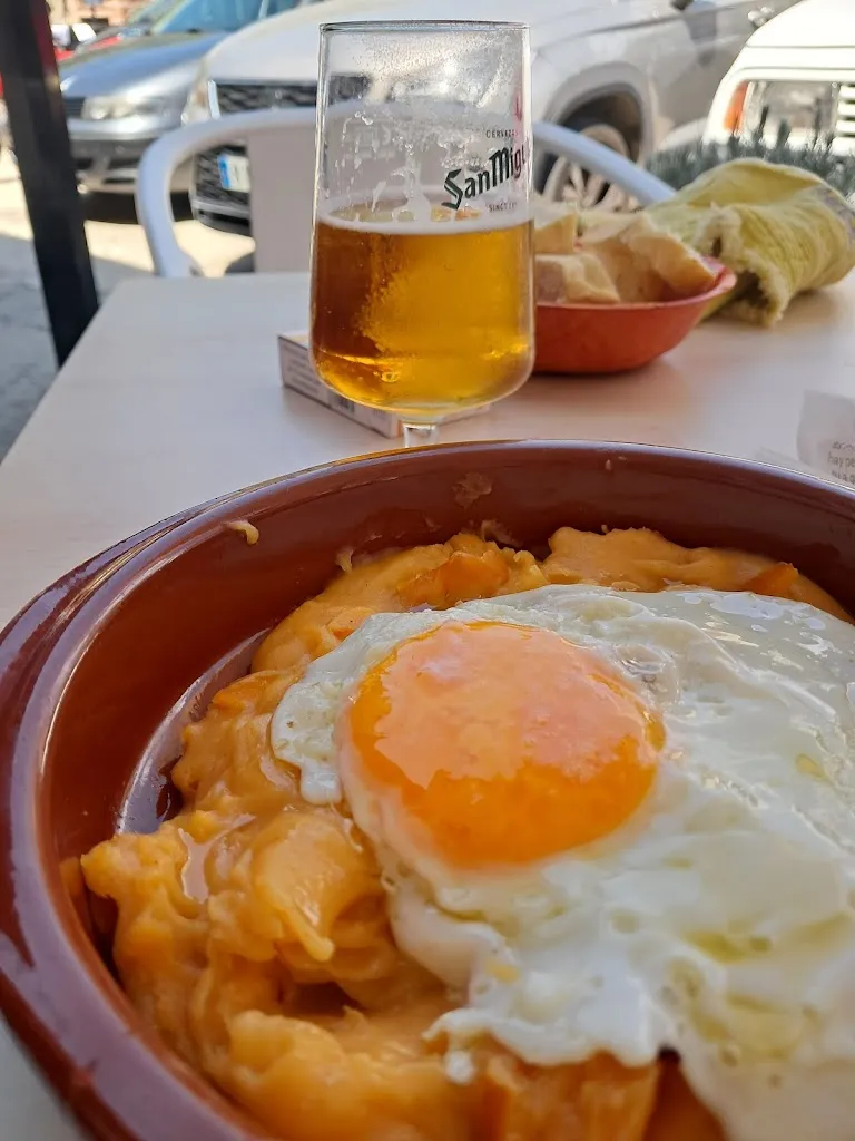 Menu_BAR LA CLINICA_Cuevas del Valle_image_7