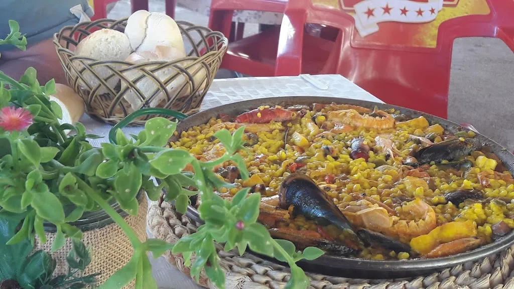 Menu_Piscina Municipal LA CANTERA Villarejo del Valle_Cuevas del Valle_image_9