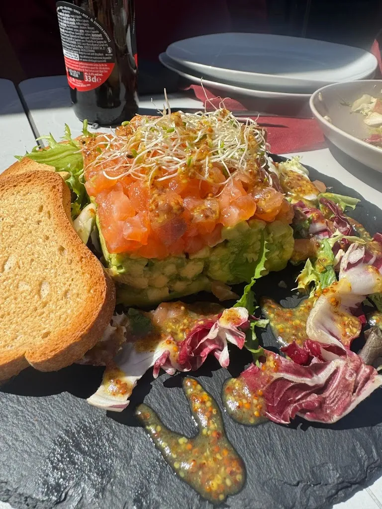 1981_Restaurante La Cabezuela Garden_Fresnedilla_recensione