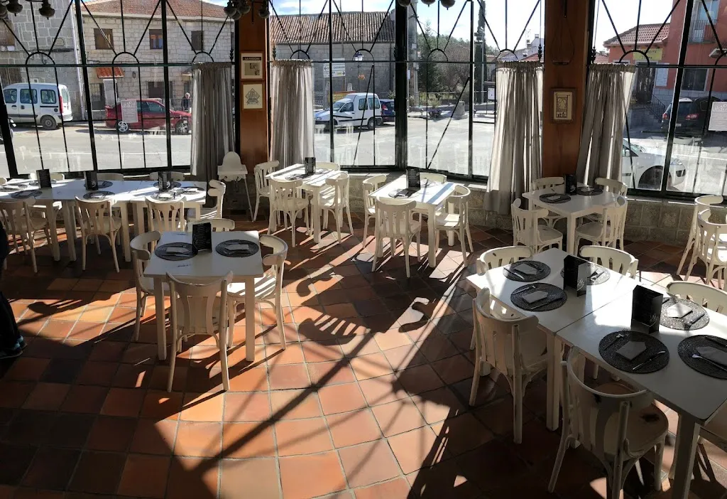 Rafael López Muñoz_La Real Restaurante_Fresnedilla_review