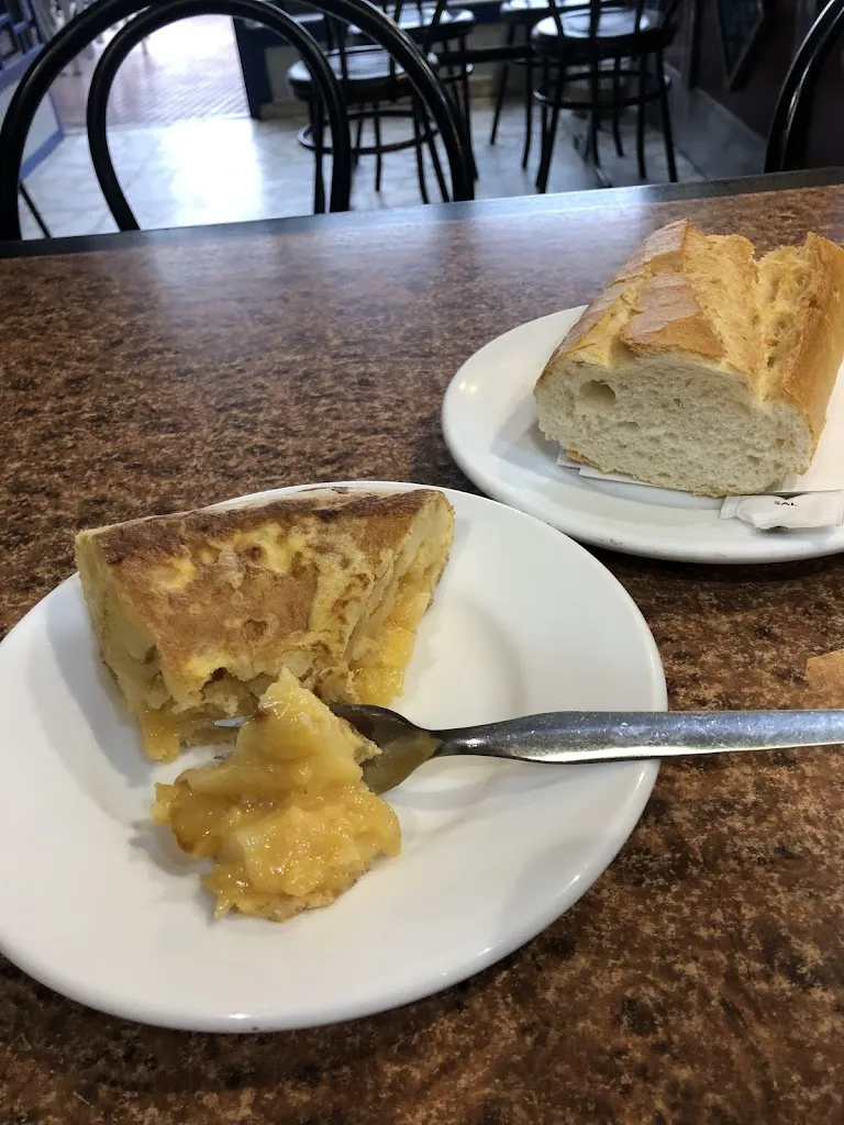 Mauricio Gonzalez_Bar Fresno_Fresno El_recensione