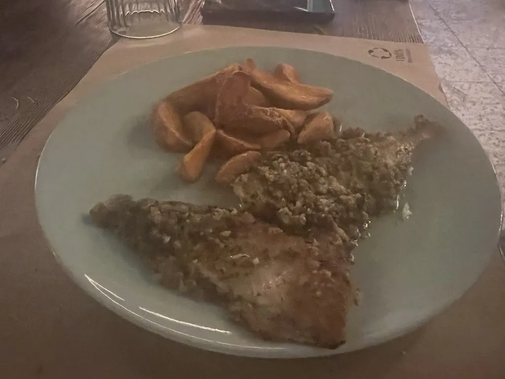 David Abraham Garcia Lozada_Casa Cebreros_Cebreros_review