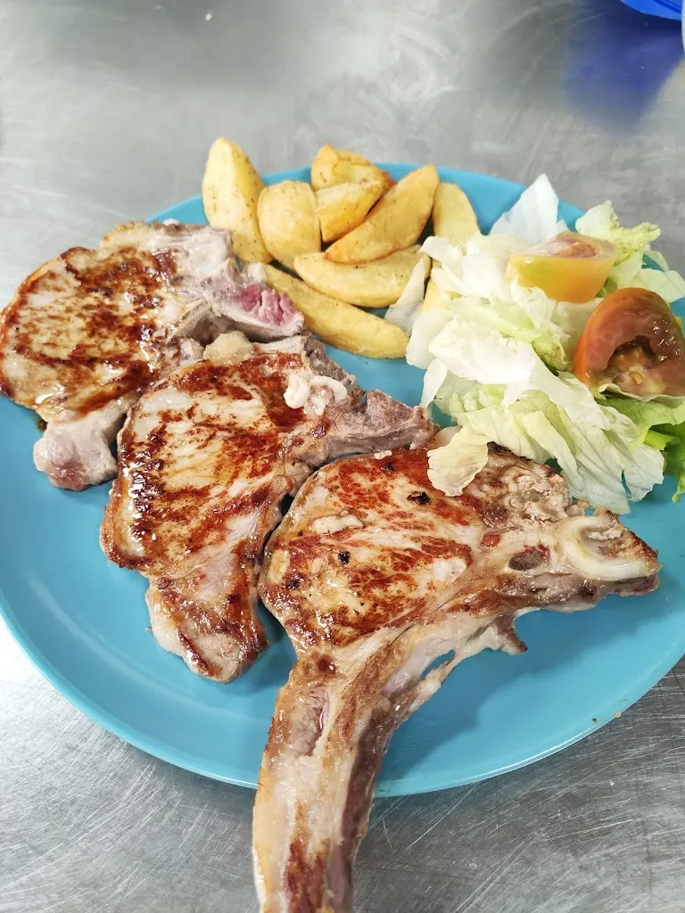 BAR RESTAURANTE LA GARNACHA_Cebreros_slider_image_3