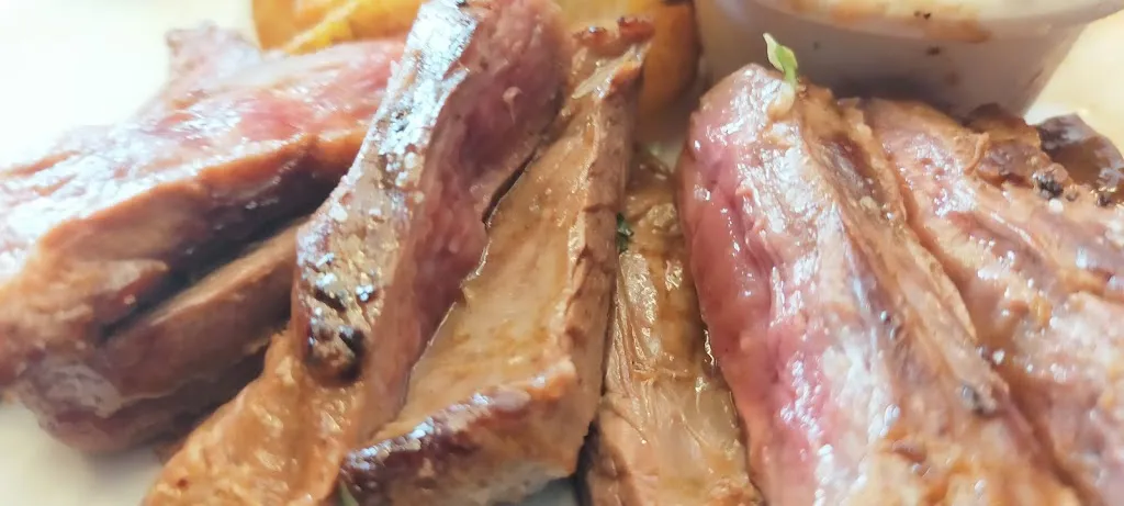 Menu_Bar Avenida_Cebreros_image_3