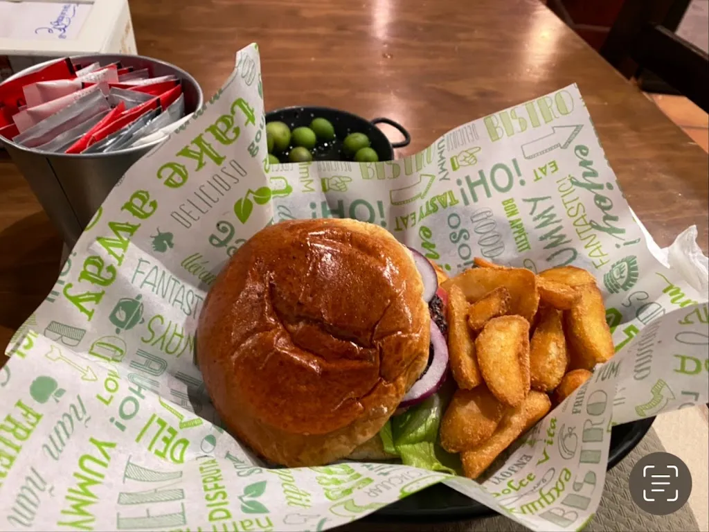 Menu_Bar Avenida_Cebreros_image_6