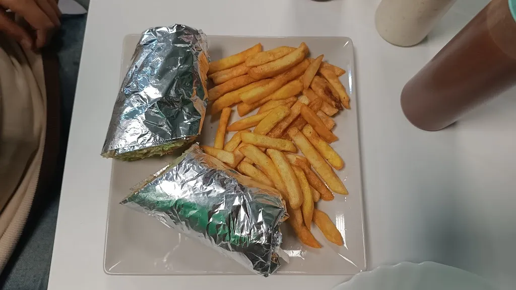 Menu_SHAH GEE DONER KEBAB_Cebreros_image_3