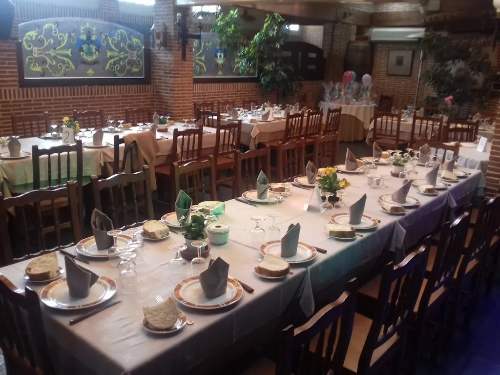 Restaurante Asador Chumbica ristorante a Fuente el Saúz