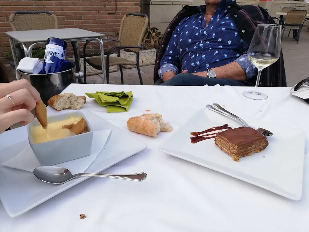 Menu_El nogal_Fuente el Saúz_image_8