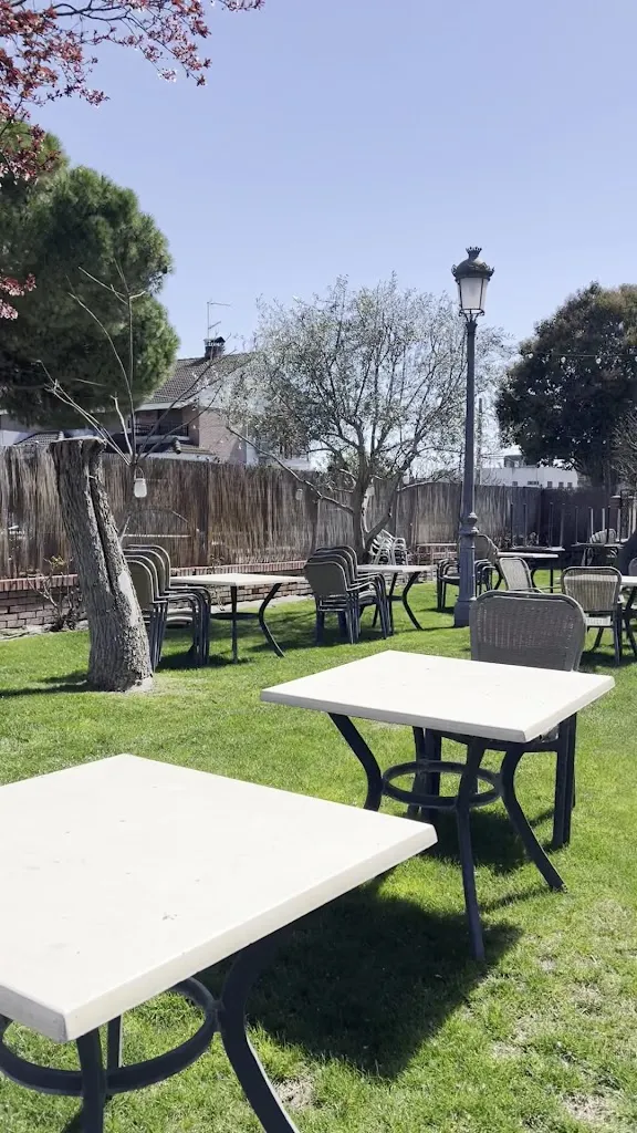 Okyyami_El nogal_Fuente el Saúz_review