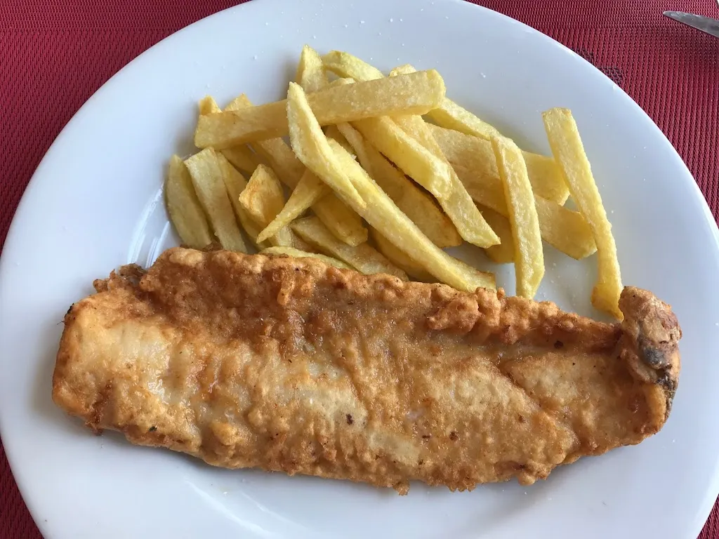 Menü_LOS ROBLES Restaurante_Fuente el Saúz_Bild_4