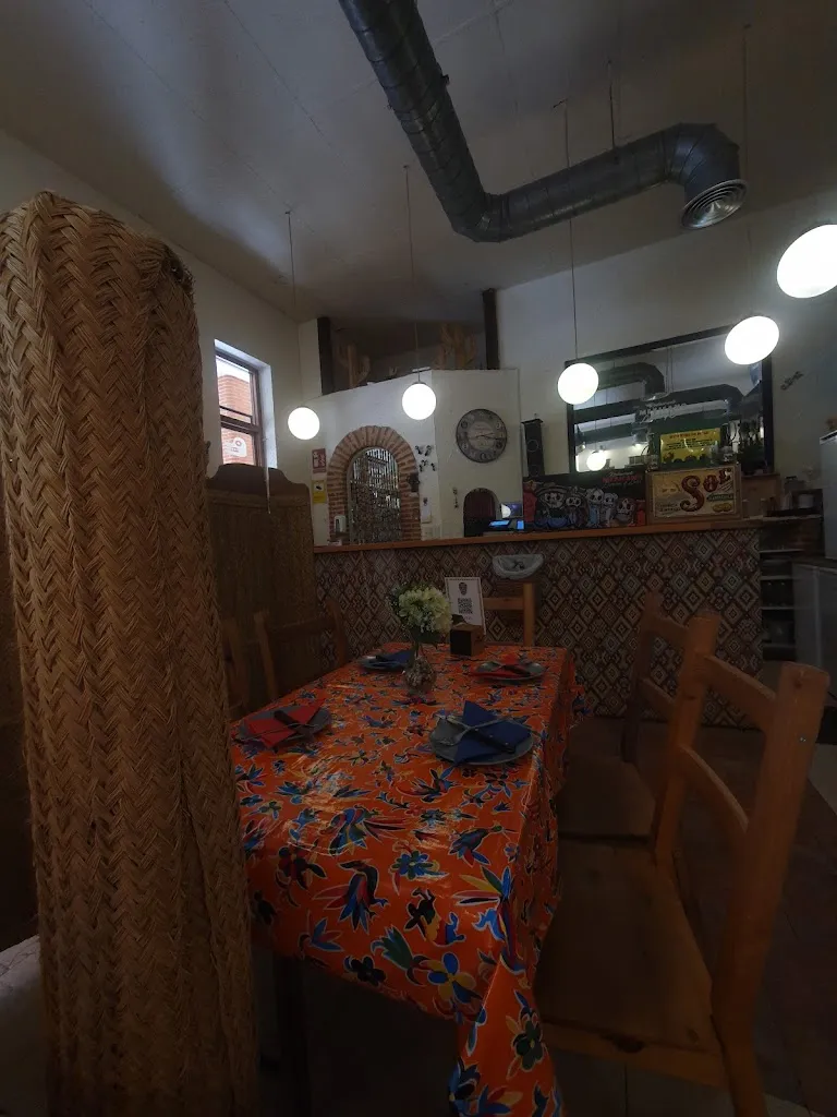 Ahida Amezua_Limón y Sal_Gimialcón_review