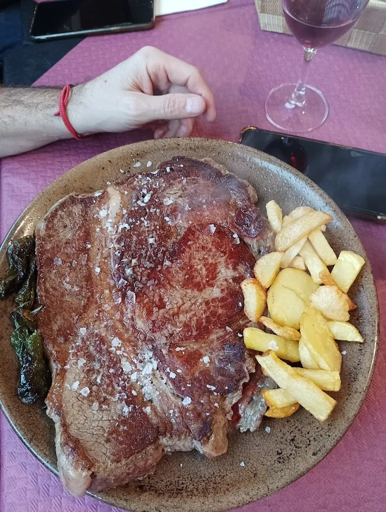 Menu_Restaurante Monte Pinos_Herradón de Pinares_immagine_6