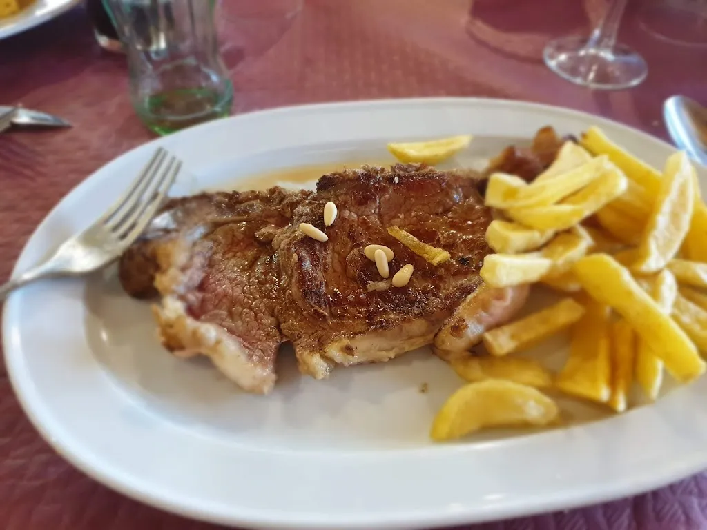 Menu_Restaurante Monte Pinos_Herradón de Pinares_immagine_7