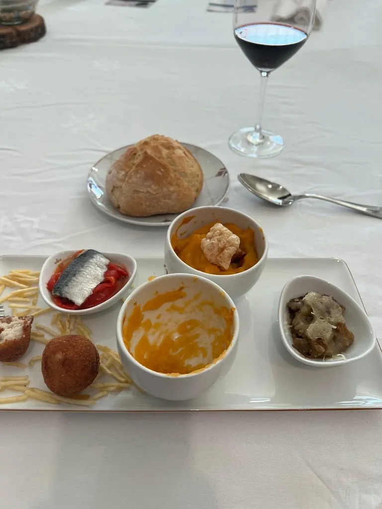 Menu_Restaurante del Parador de Avila_Herreros de Suso_image_8