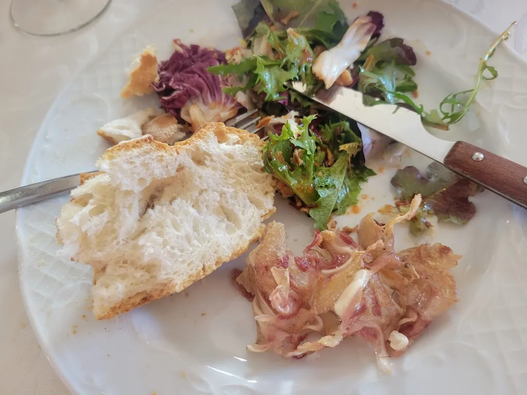 Quinn Renay _Mesón El Gordo S.L._Higuera de las Dueñas_review