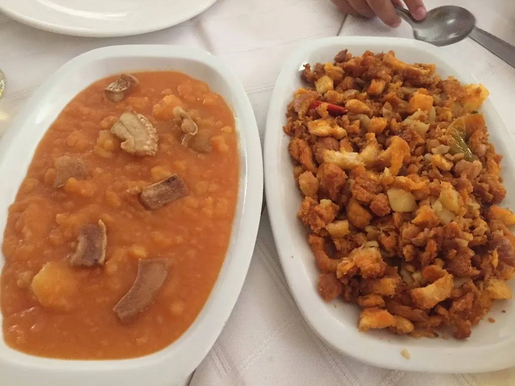 Restaurante el Tropezón_Guisando_slider_image_3