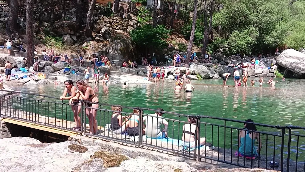 Risquillo Piscina Natural Guisando_Guisando_slider_image_2