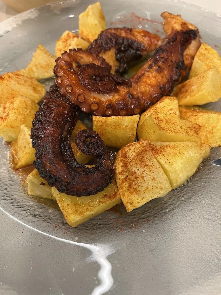 Louise Perold_Cervecería El Mirador de Candeleda_Candeleda_avis