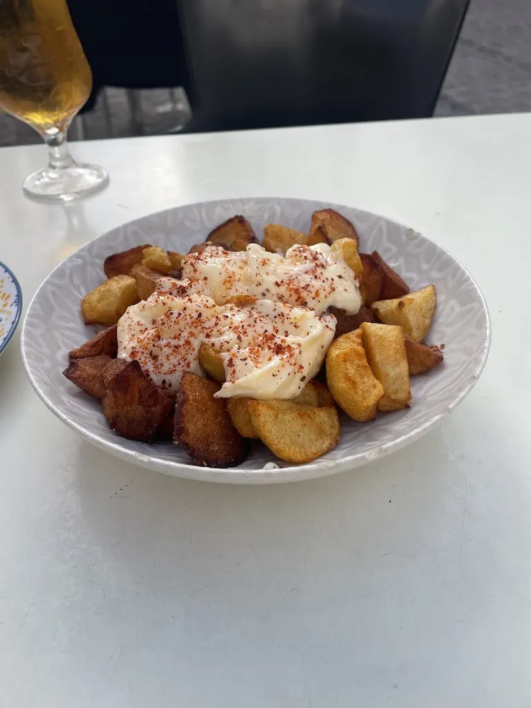 Debra Flint_Meson el Castillo SL_Candeleda_recensione