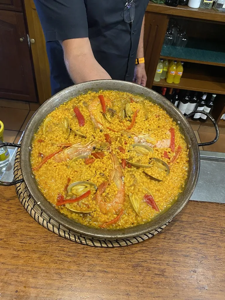 C Otero_Taberna O Trisquel_Ferrol_review